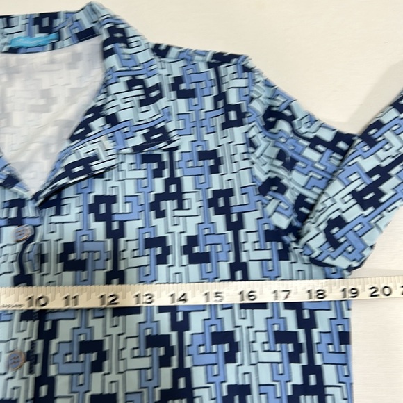 J.cMLAUGLIN GEOMETRIC BLOUSE WOMEN STRETCHY ELBOW SLEEVE BLUE Sz LARGE - Picture 7 of 12